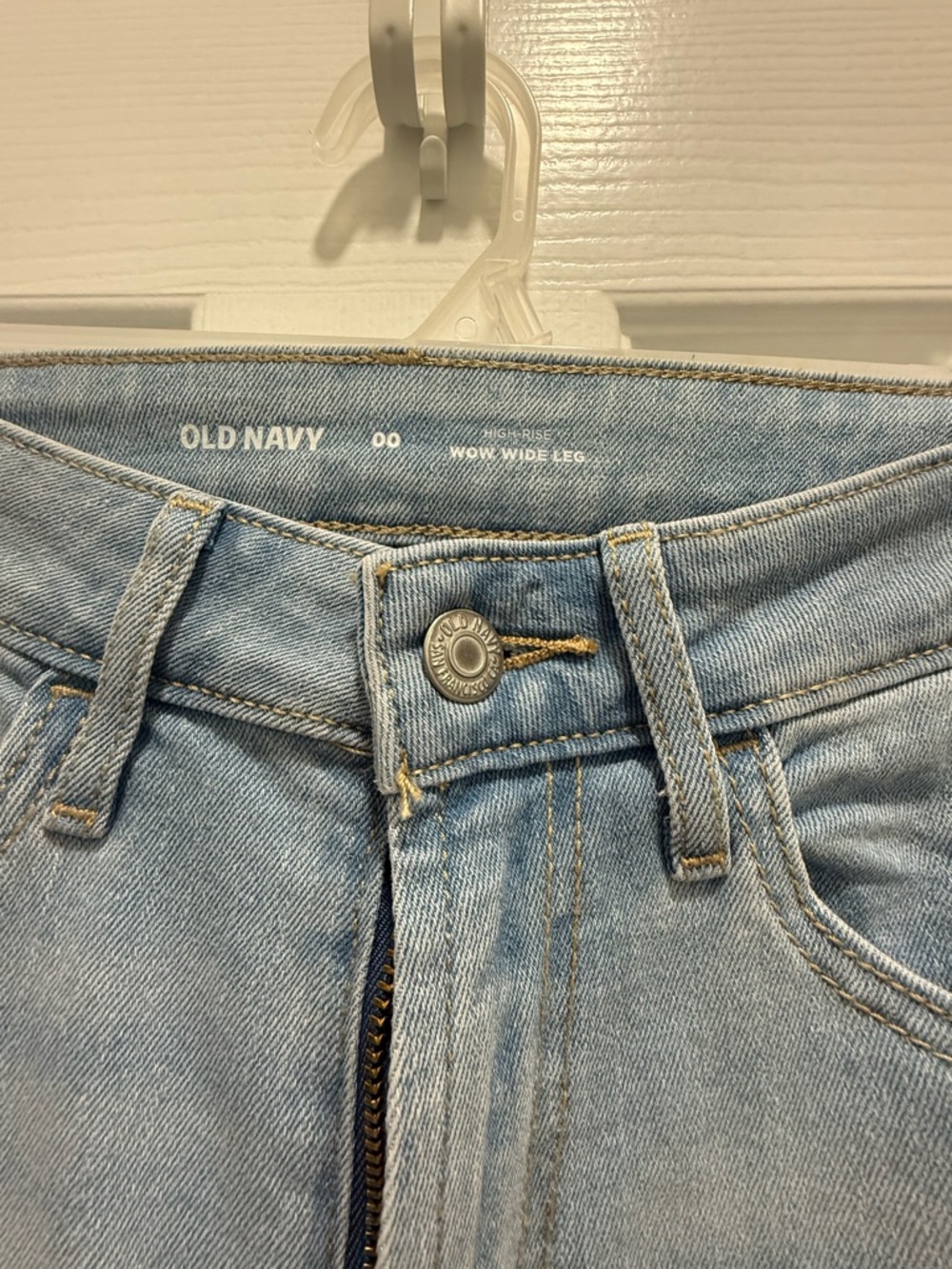 Old navy NWT Light Blue Wide-Leg High-Rise Jeans - Picture 3 of 6